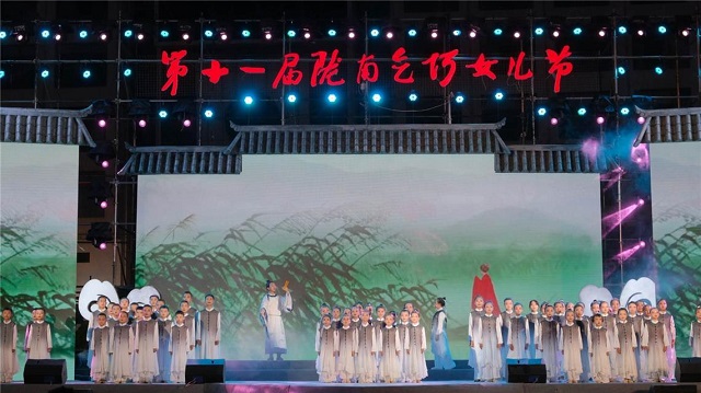 ad4cd5f3b0a94b12bd9a8670688858b2 - 副本.jpg