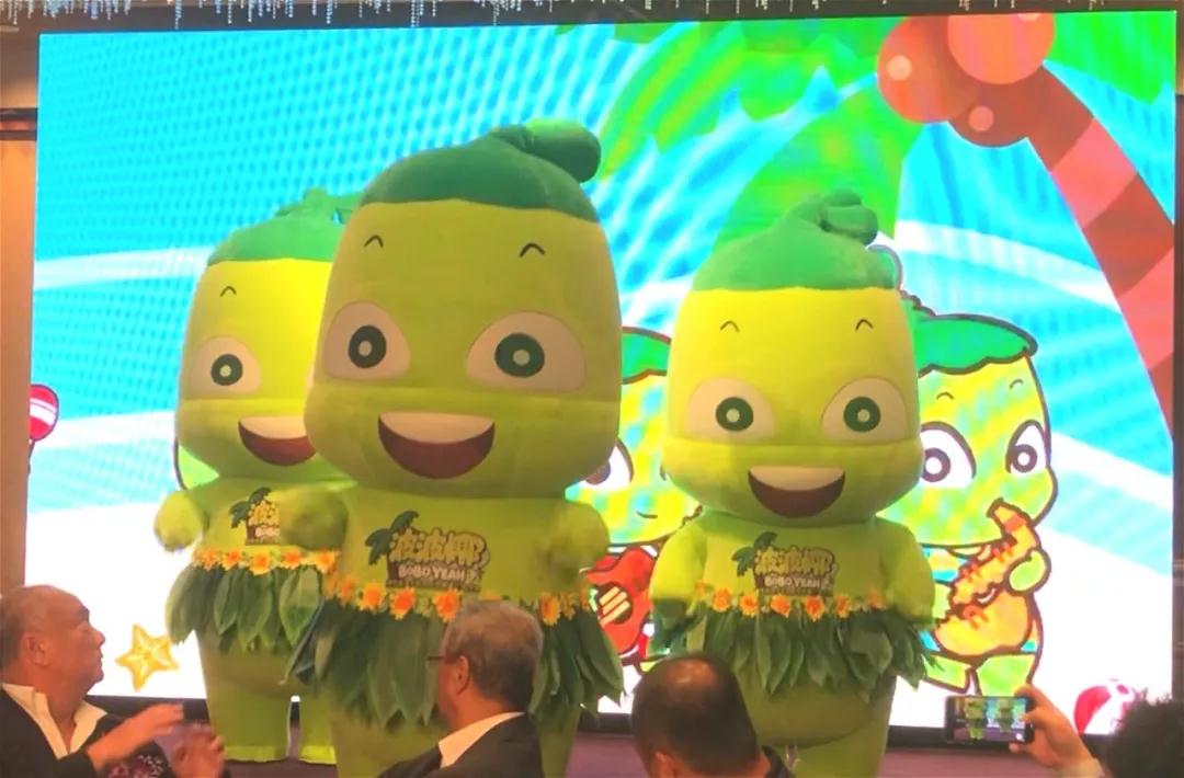 海南旅游文化国际形象推广吉祥物波波椰带来精彩的舞蹈.jpg