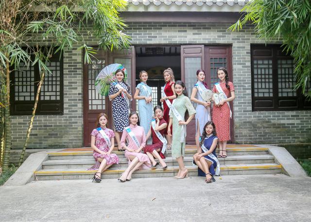 国际小姐游西湖 古典美大赏艳惊游客