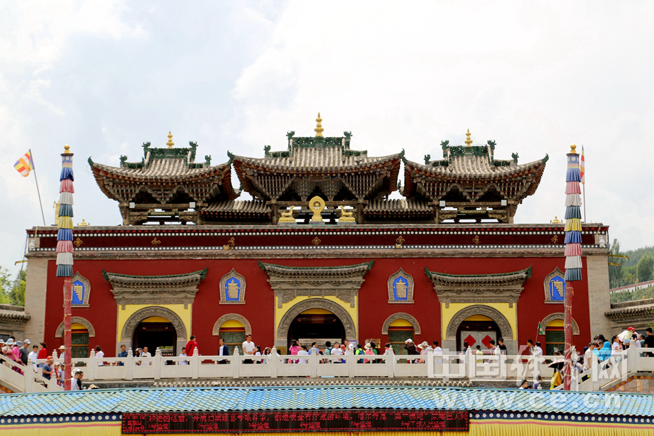 先有塔后有寺 游青海西宁塔尔寺