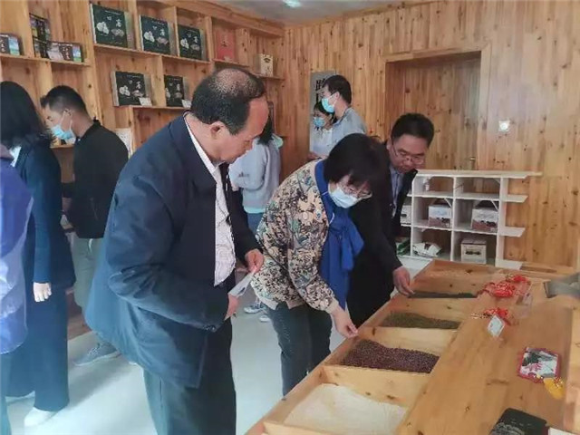 乡村旅游验收1_副本.jpg