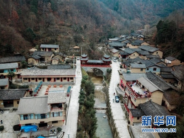 29091315ju91.jpg